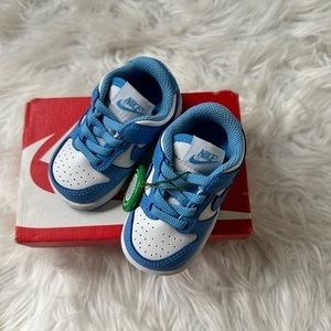 UNC dunks
